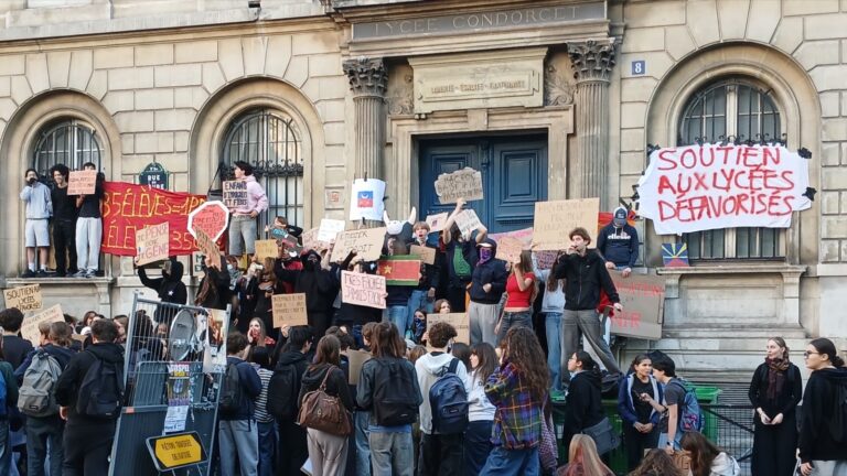 Francuski način: protesti u celoj zemlji, Le Pen predstavila ekonomski program